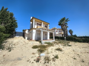 Sanlucar villa for sale